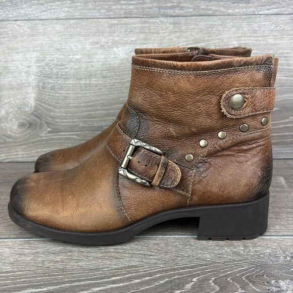 Earth Redwood Almond Brown Leather Women’s Sz 10B Buckle Zip Studded Ankle Boots - Picture 3 of 11